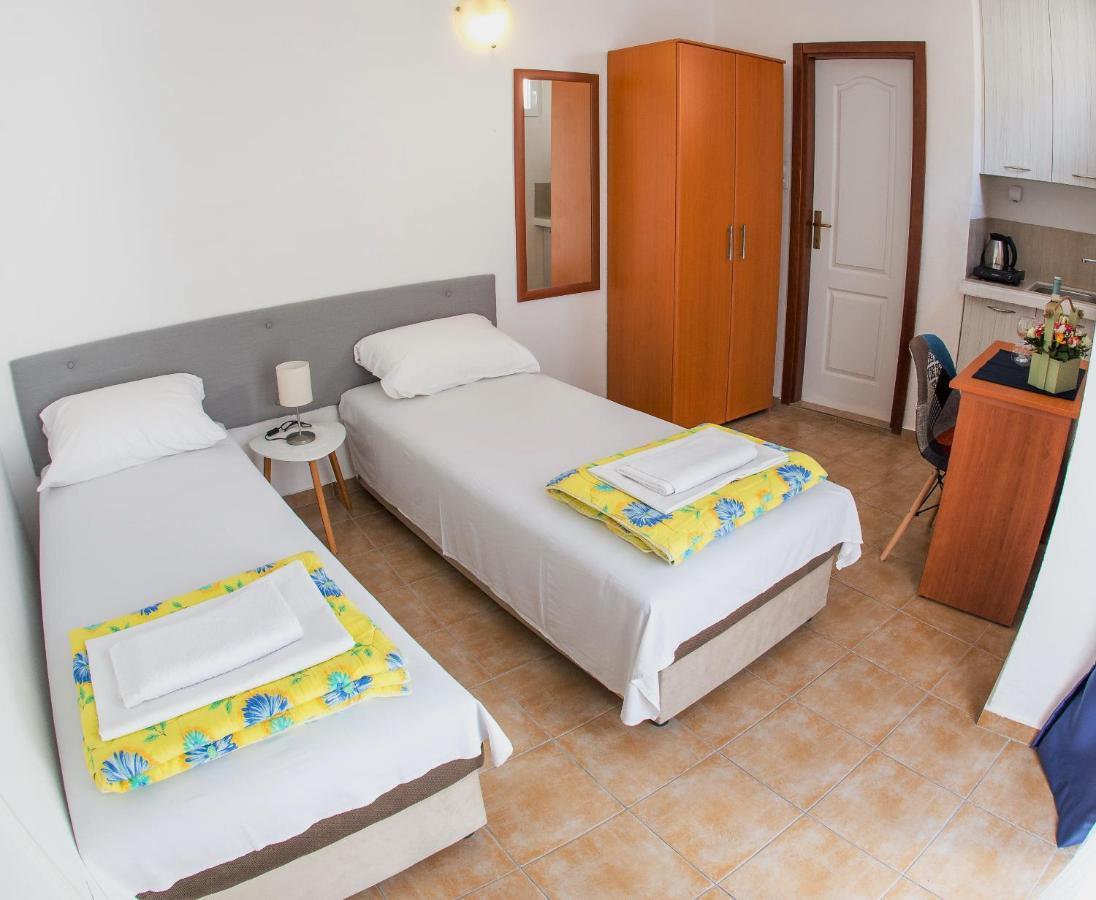 Fisherman House Apartments Rafajlovići Dış mekan fotoğraf