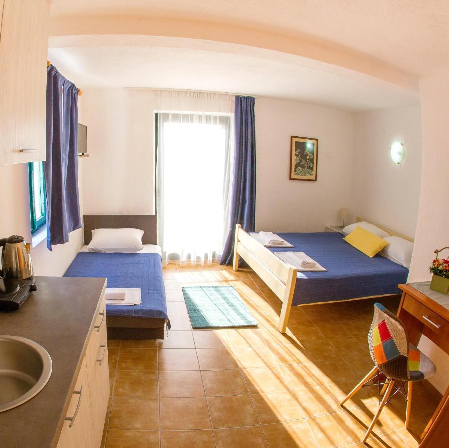 Fisherman House Apartments Rafajlovići Dış mekan fotoğraf
